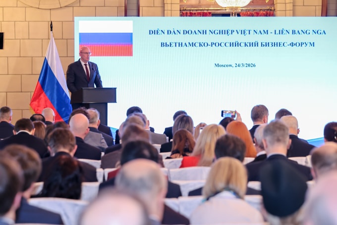 Phó thủ tướng Liên bang Nga Dmitry Chernychenko phát biểu tại diễn đàn. Ảnh: VGP