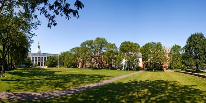 Khuôn viên trường Kinh doanh, Đại học Harvard. Ảnh: Harvard Business School Fanpage