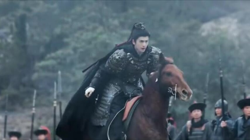 Trương Lăng Hách trên lưng ngựa