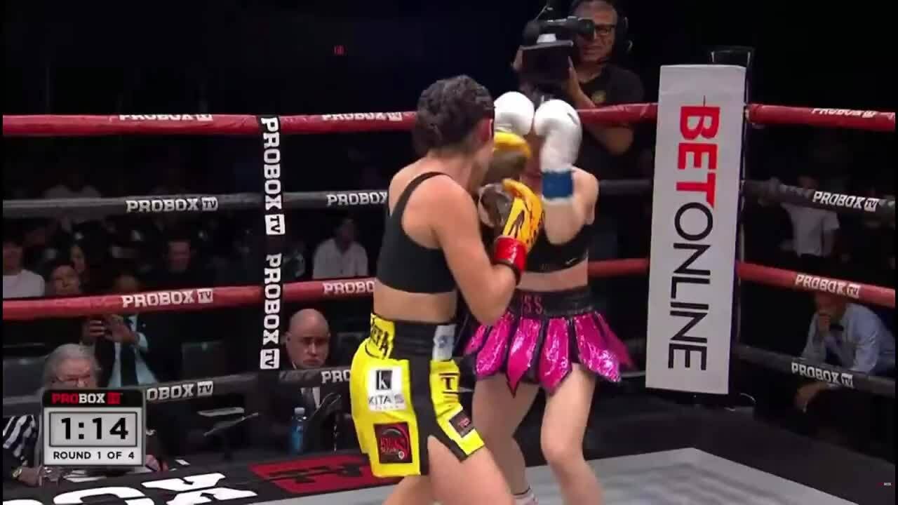 Tình huống Isis Sio bị đánh bất tỉnh