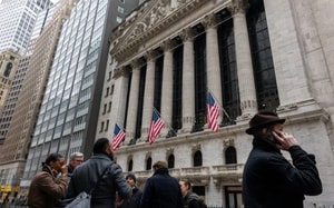 Thị trường tiền tệ "lững lờ", nhà giao dịch hoài nghi nỗ lực của Mỹ nhằm chấm dứt xung đột Iran - Ảnh 3.