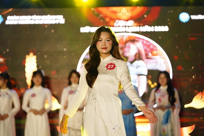 Nét duyên dáng, thanh lịch của nữ sinh ngành Y – Dược Quảng Trị- Ảnh 6. Nét duyên dáng, thanh lịch của nữ sinh ngành Y – Dược Quảng Trị- Ảnh 6.