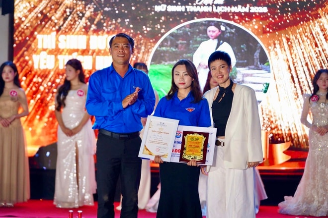 Nét duyên dáng, thanh lịch của nữ sinh ngành Y – Dược Quảng Trị- Ảnh 19. Nét duyên dáng, thanh lịch của nữ sinh ngành Y – Dược Quảng Trị- Ảnh 19.