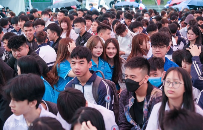 Sinh viên trường nghề, học sinh phổ thông Bắc Ninh trong ngày hội việc làm đầu năm, tháng 3/2026. Ảnh: Quân Hà