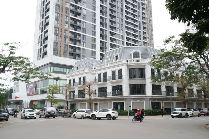 Các căn shophouse sở hữu vị trí mặt tiền đường Ngô Gia Tự. Ảnh: Vinhomes