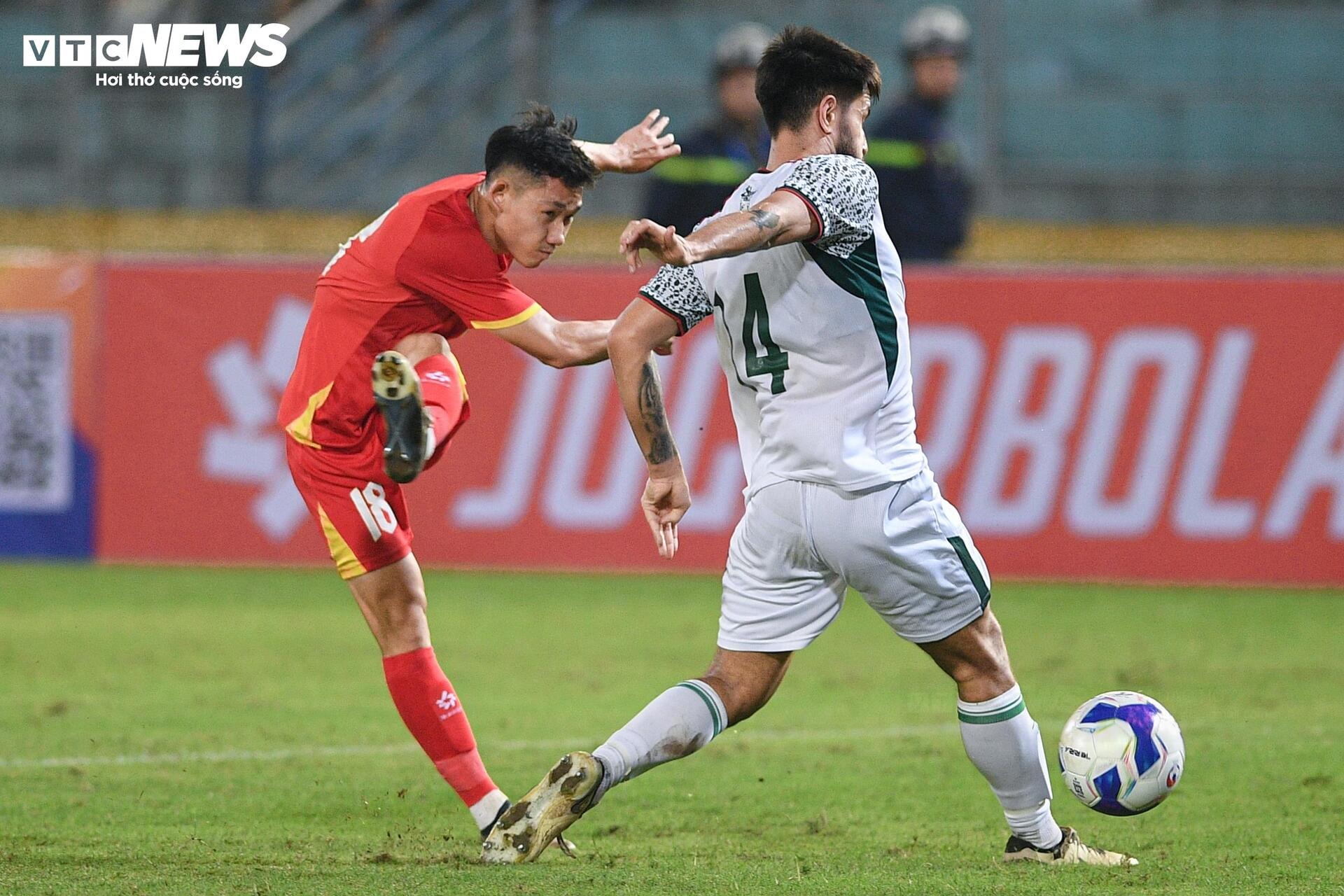 Dàn sao CLB Hà Nội bùng nổ, tuyển Việt Nam thắng dễ Bangladesh - 12