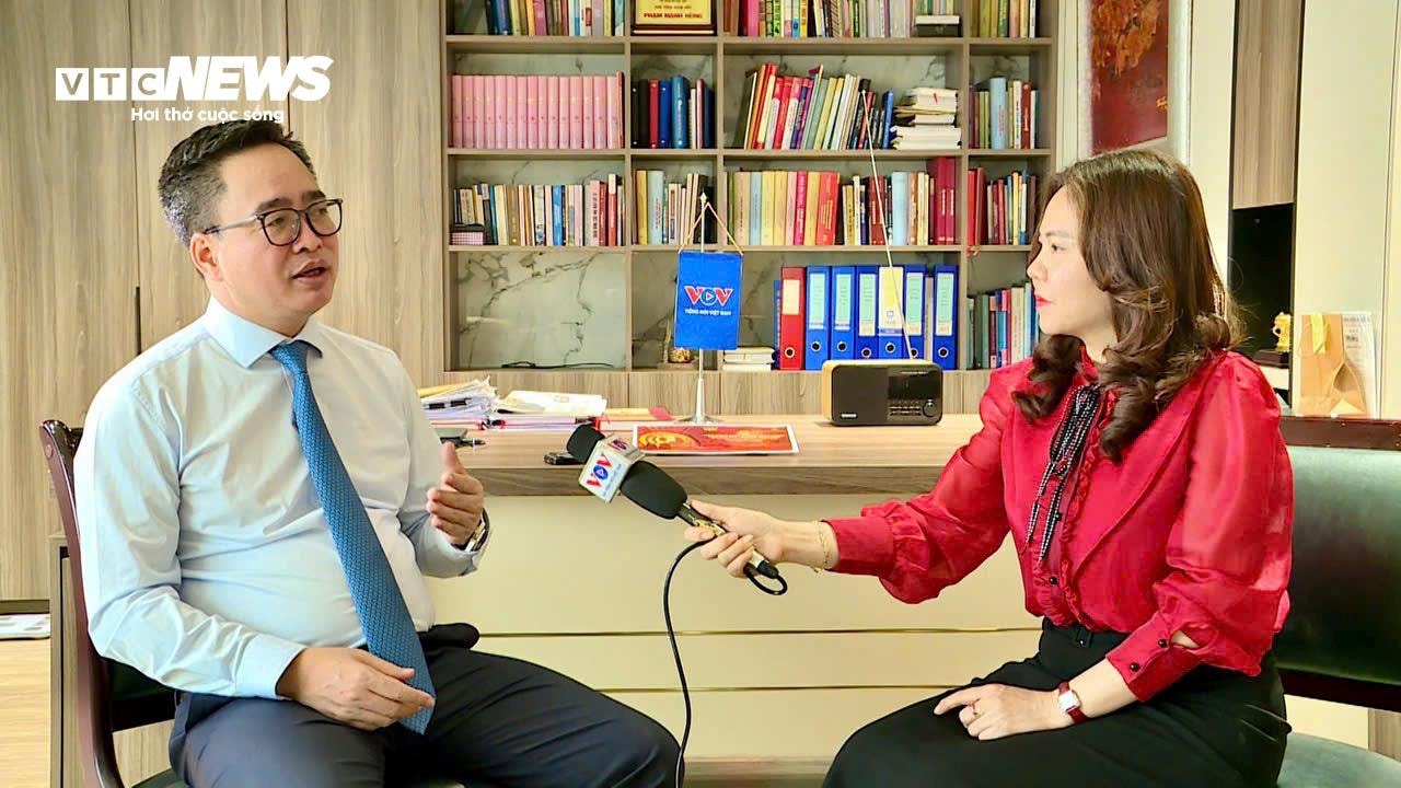 Từ ngày 11-13/4, Quảng Ninh trở thành tâm điểm của những người làm báo phát thanh trong cả nước với sự kiện Liên hoan Phát thanh toàn quốc lần thứ XVII. Kỳ liên hoan năm nay không chỉ là cuộc tranh tài nghiệp vụ, mà còn là lời khẳng định về sức sống mãnh liệt của báo nói trong kỷ nguyên số.