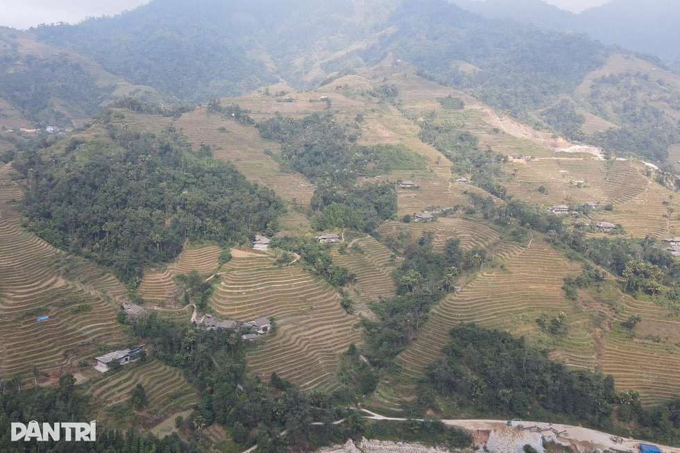 Tiếng thở dài trên đỉnh Tây Côn Lĩnh: Chồng tai biến, vợ điếc bẩm sinh - 12