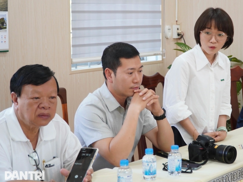 Bé gái 16 tuổi nuôi 3 em ở Lâm Đồng: Con mong được đi học lại - 3