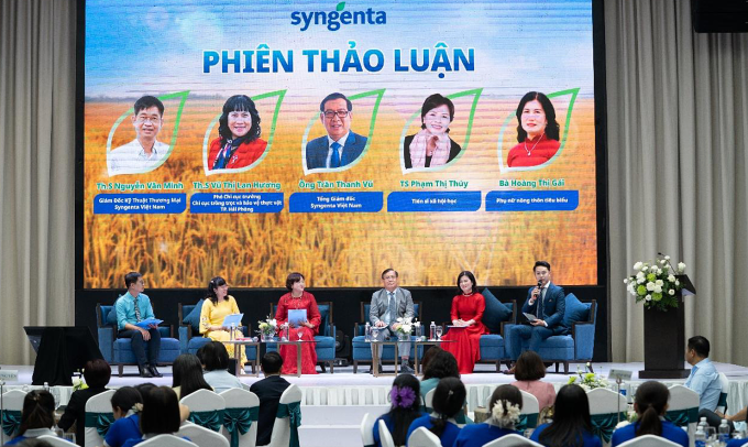 Lớp tập huấn kiến thức nông nghiệp được nhiều chị em quan tâm. Ảnh: Syngenta