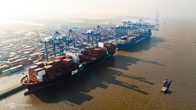 Cụm cảng Lạch Huyện, Hải Phòng, ngày 20/1. Ảnh: Lê Tân