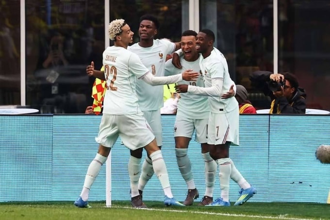 Các cầu thủ Pháp mừng bàn mở tỷ số trận giao hữu thắng Brazil 2-1 tại Mỹ tối 26/3. Ảnh: Imagn