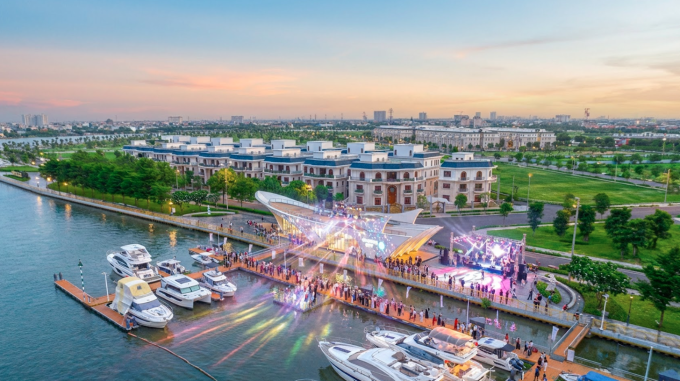 Bến du thuyền Marina Royal diễn ra nhiều hoạt động. Ảnh: VPG