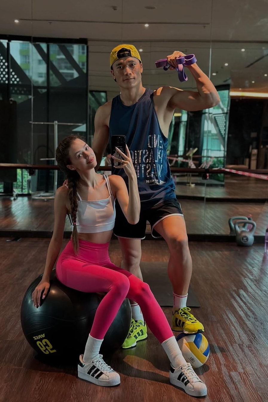 Gia đình Dianka, Bùi Tiến Dũng tập luyện thể thao