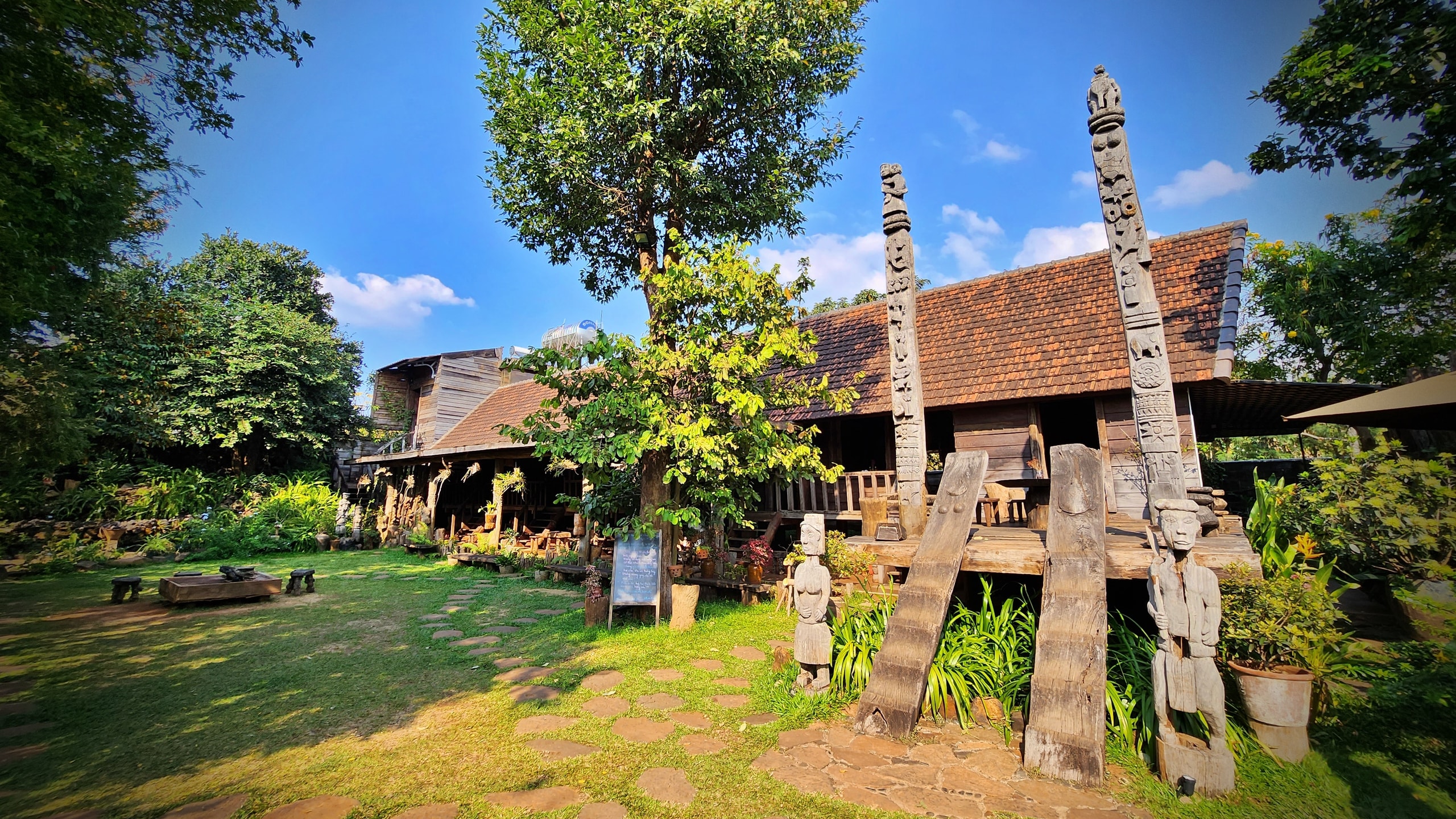 Arul, một lần đến - Ảnh 1.