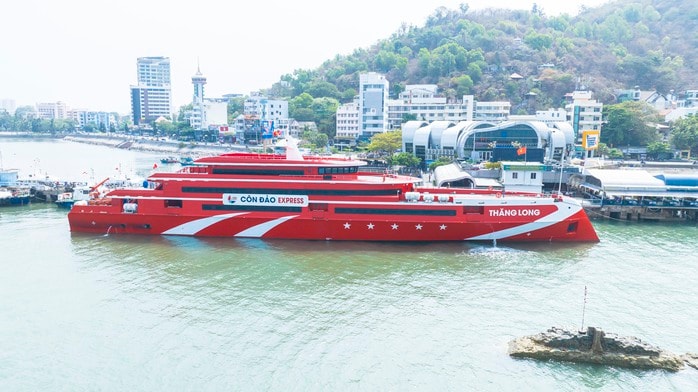 Tàu cao tốc tăng gấp đôi chuyến, giảm giá vé tuyến Vũng Tàu - Côn Đảo dịp hè - Ảnh 1.