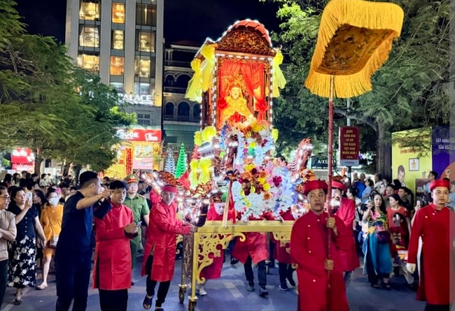 Lễ hội Nữ tướng Lê Chân góp phần gìn giữ, lan tỏa giá trị truyền thống tốt đẹp của dân tộc- Ảnh 1.