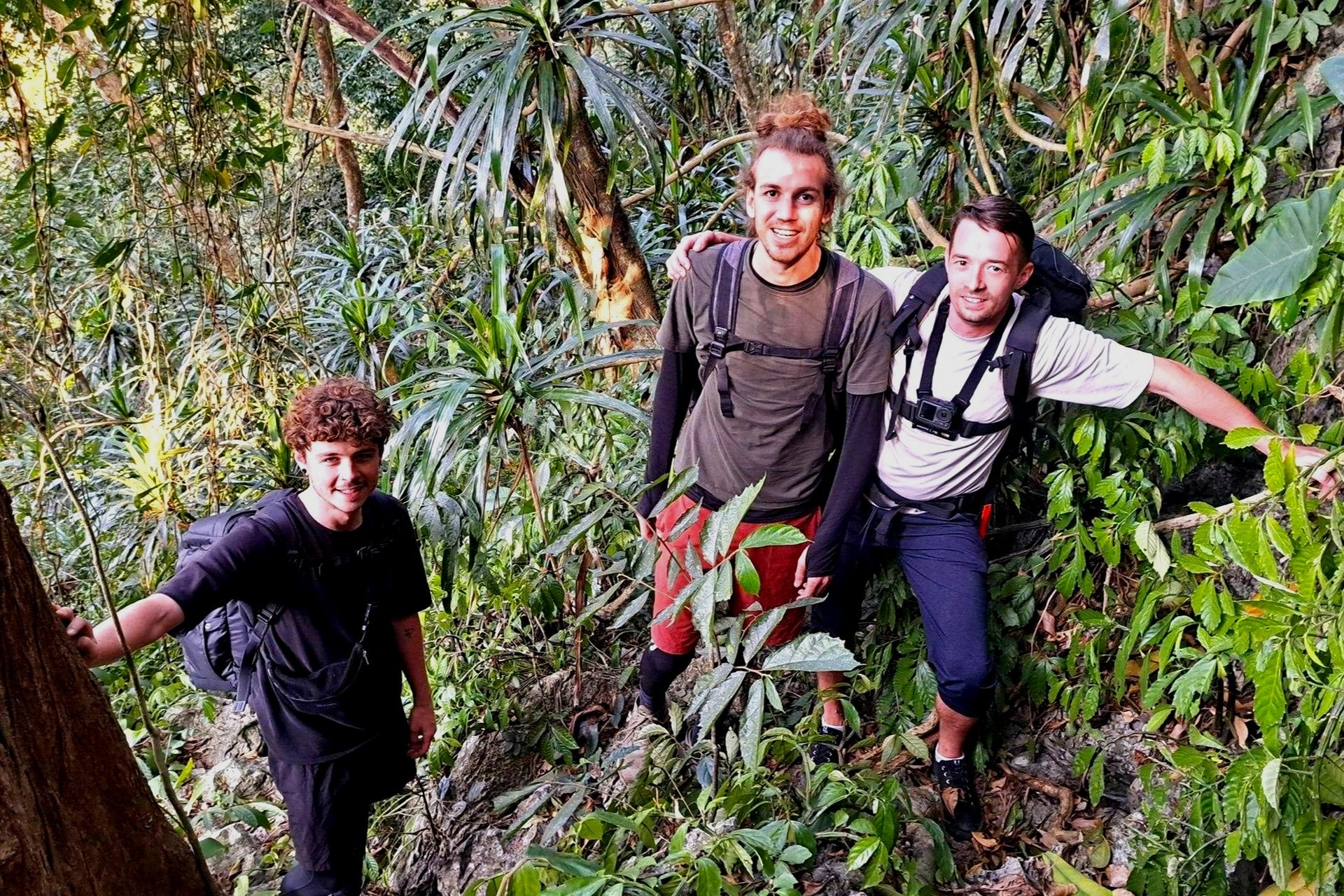 Xuyên rừng già Cúc Phương chinh phục nóc nhà Mây Bạc - 2