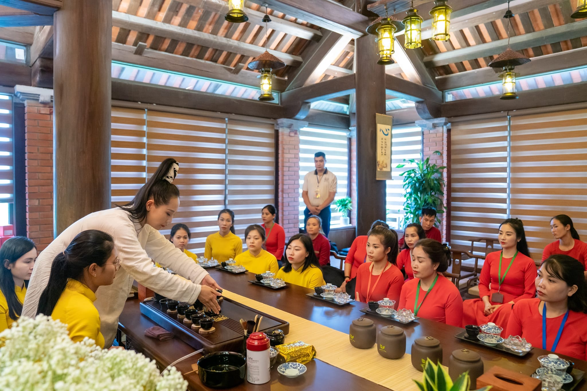 Về xóm trà Sương Mai sống chậm - Ảnh 8.