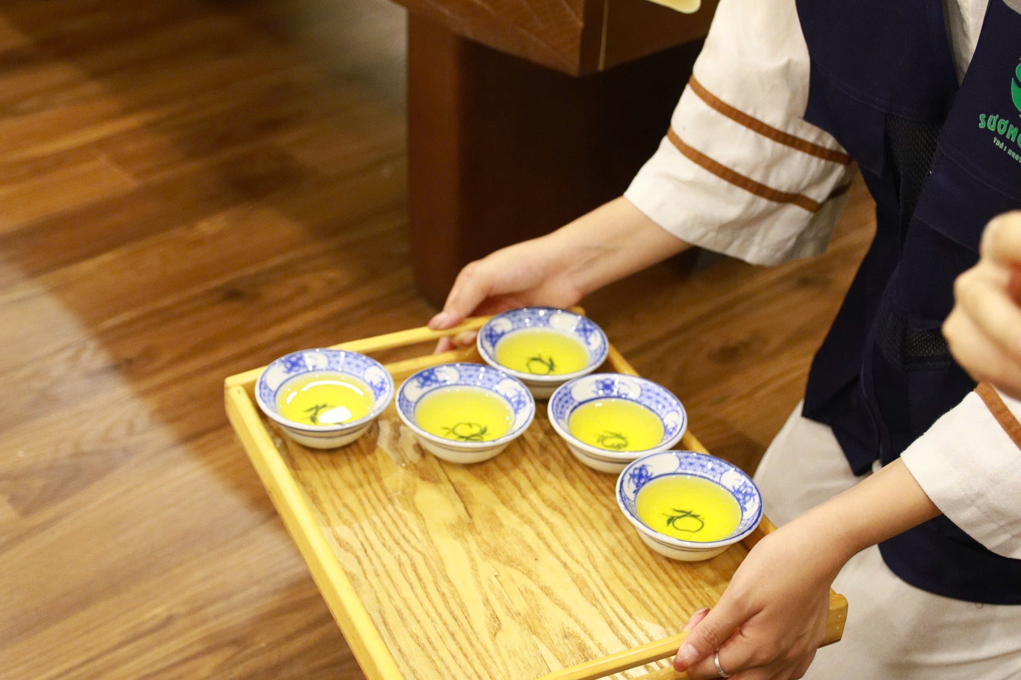 Về xóm trà Sương Mai sống chậm - Ảnh 9.