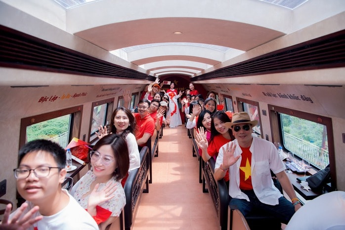 Đoàn tàu di sản độc đáo- Ảnh 2.