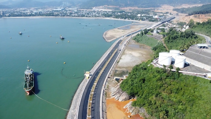 Đà Nẵng khởi động dự án bến container Cảng Liên Chiểu 45.000 tỉ đồng - Ảnh 4.