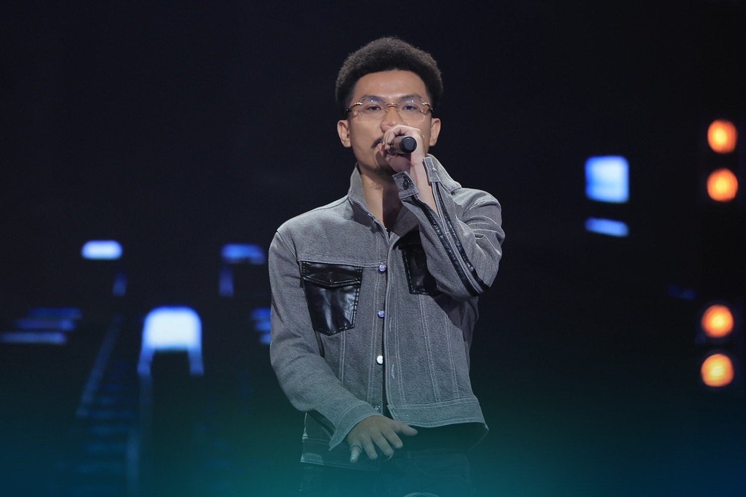 Pháo ảnh 2 Phao anh 2