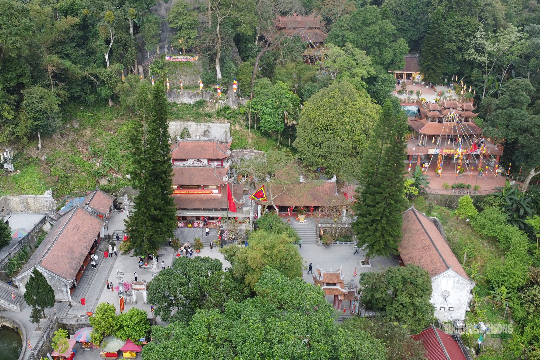 Về Tây Thiên, chạm vẻ đẹp thanh tịnh nơi cửa Phật- Ảnh 1. Về Tây Thiên, chạm vẻ đẹp thanh tịnh nơi cửa Phật- Ảnh 1.