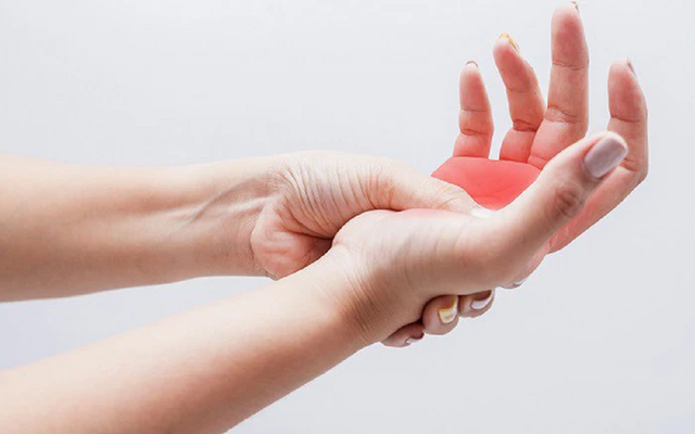 Những dấu hiệu đột quỵ, nhất cái số 1 cực dễ nhận biết- Ảnh 1.