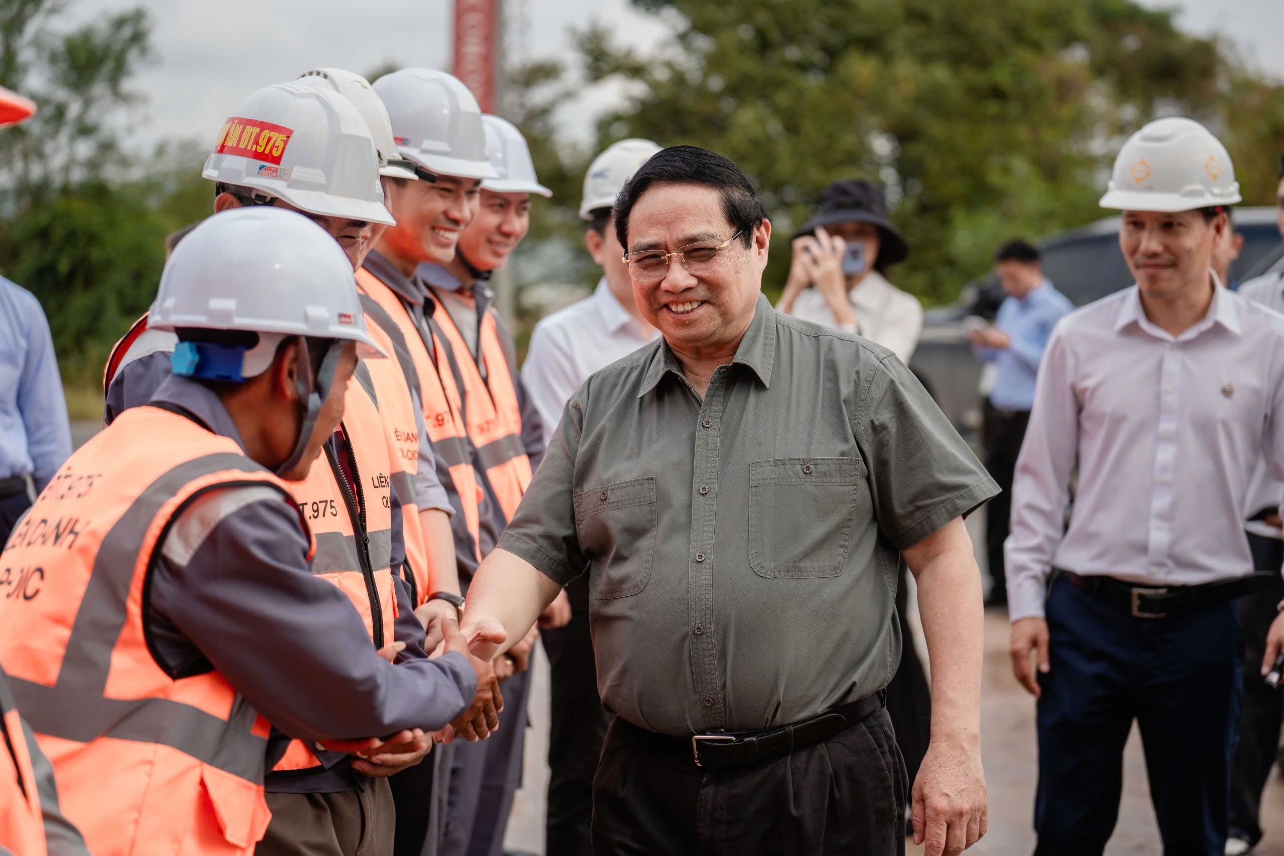 Thủ tướng Phạm Minh Chính khởi công dự án APEC 2027 tại Phú Quốc - Ảnh 1. Thủ tướng Phạm Minh Chính khởi công dự án APEC 2027 tại Phú Quốc - Ảnh 1.