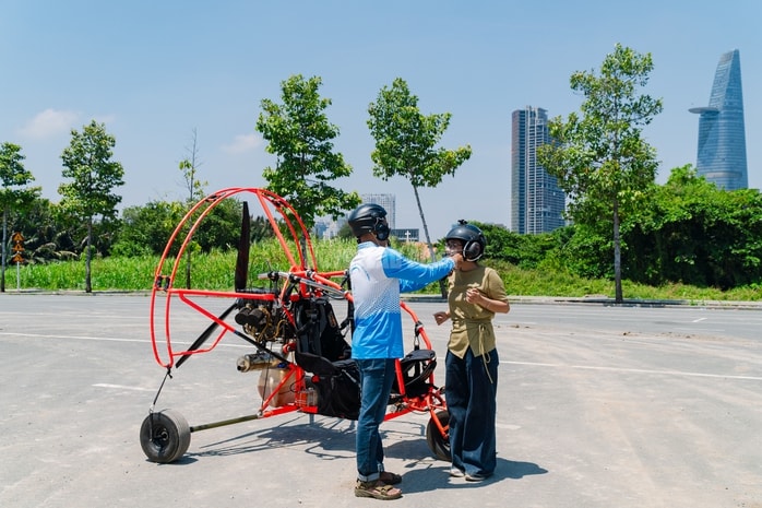 VIDEO: Người dân tại TPHCM sắp được ngắm toàn cảnh thành phố bằng dù lượn - Ảnh 12.