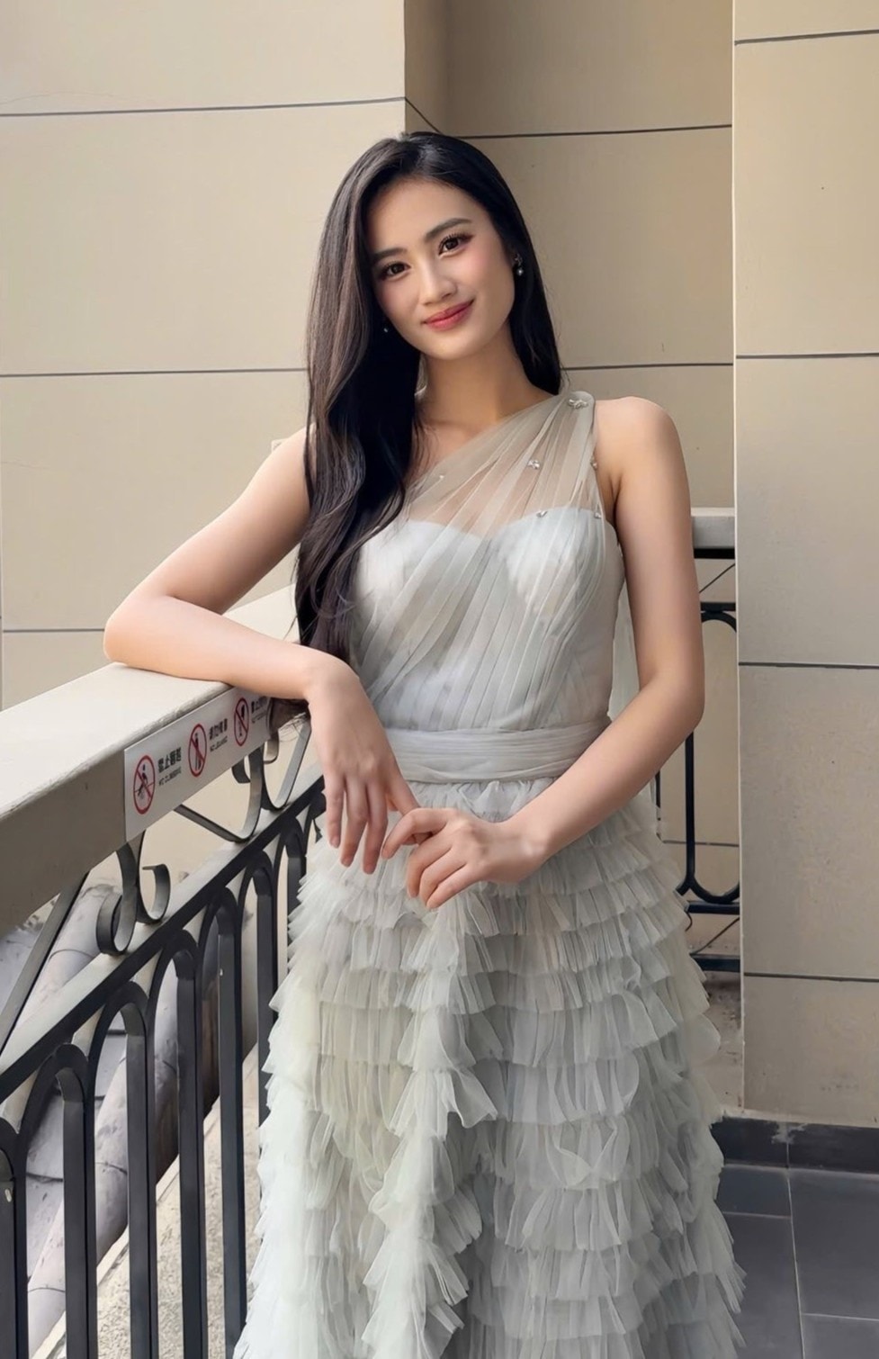 Ý Nhi ảnh 7 Y Nhi anh 7