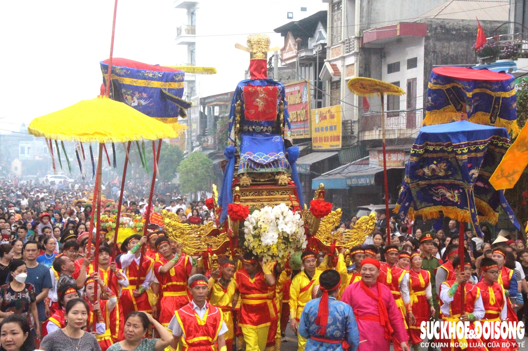 Linh thiêng đền Tranh và những giá trị văn hóa từ lễ hội đặc biệt nhiều người chưa biết- Ảnh 1. Linh thiêng đền Tranh và những giá trị văn hóa từ lễ hội đặc biệt nhiều người chưa biết- Ảnh 1.