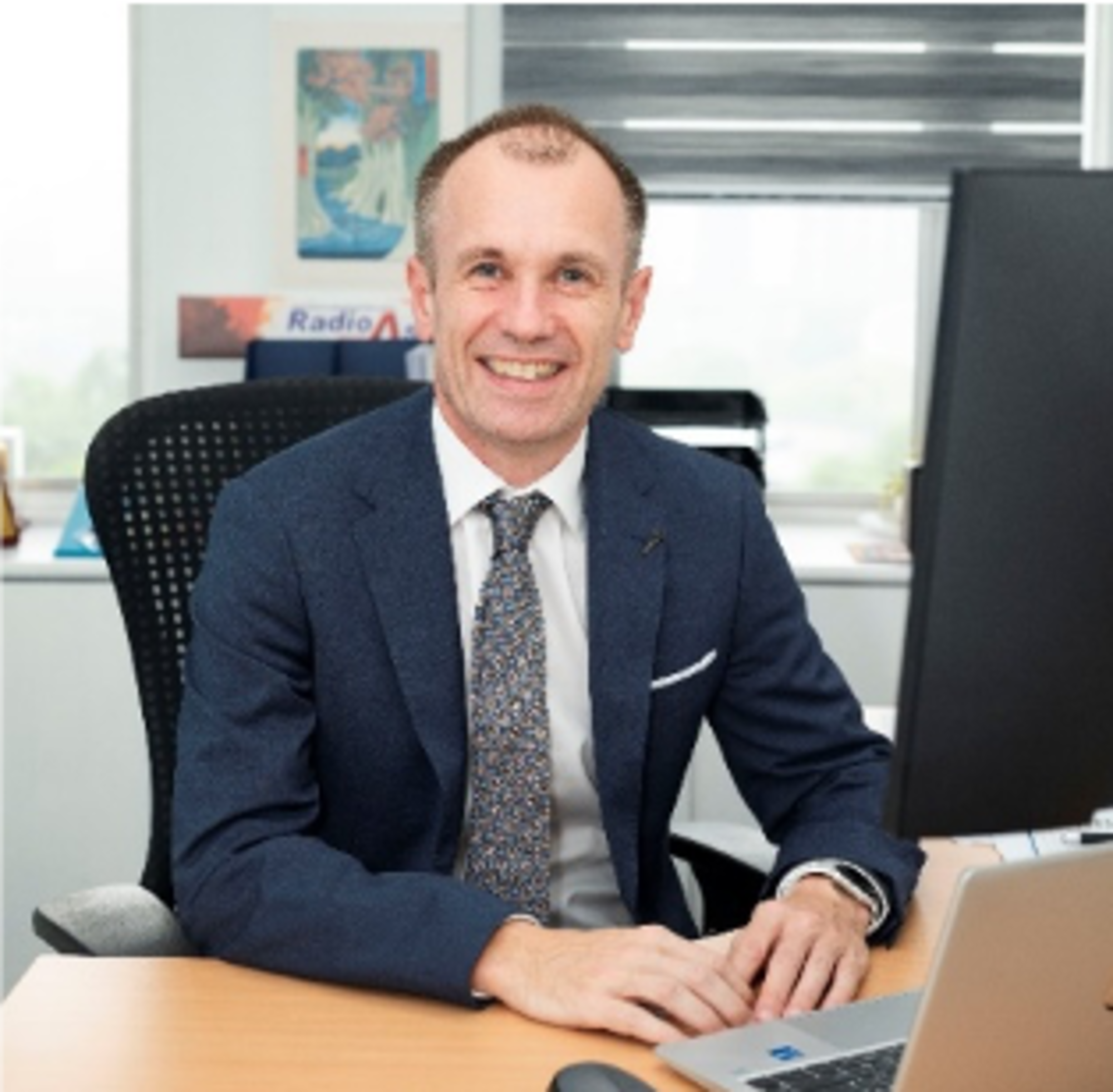 Ông Andrew Davies - Trưởng ban Ban Phát thanh, Hiệp hội Phát thanh Truyền hình châu Á – Thái Bình Dương (ABU).