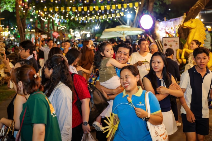 Lễ hội hút đông đảo du khách. Ảnh: Saigontourist Group