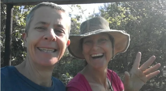 Vợ chồng Angela Horn hào hứng với cuộc sống tự cung tự cấp nhưng bỏ cuộc sau ba tuần. Ảnh: Angela Horn