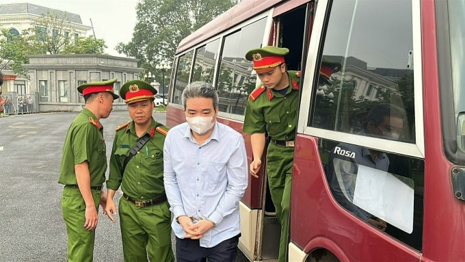 Bị cáo Nguyễn Văn Dân, cựu Giám đốc Công ty Hoàng Dân. Ảnh: Danh Lam