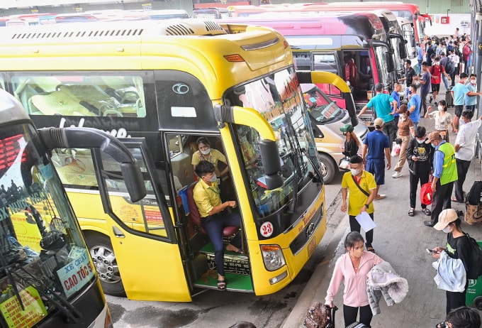 Bến xe Nước Ngầm (Hà Nội). Ảnh: Giang Huy