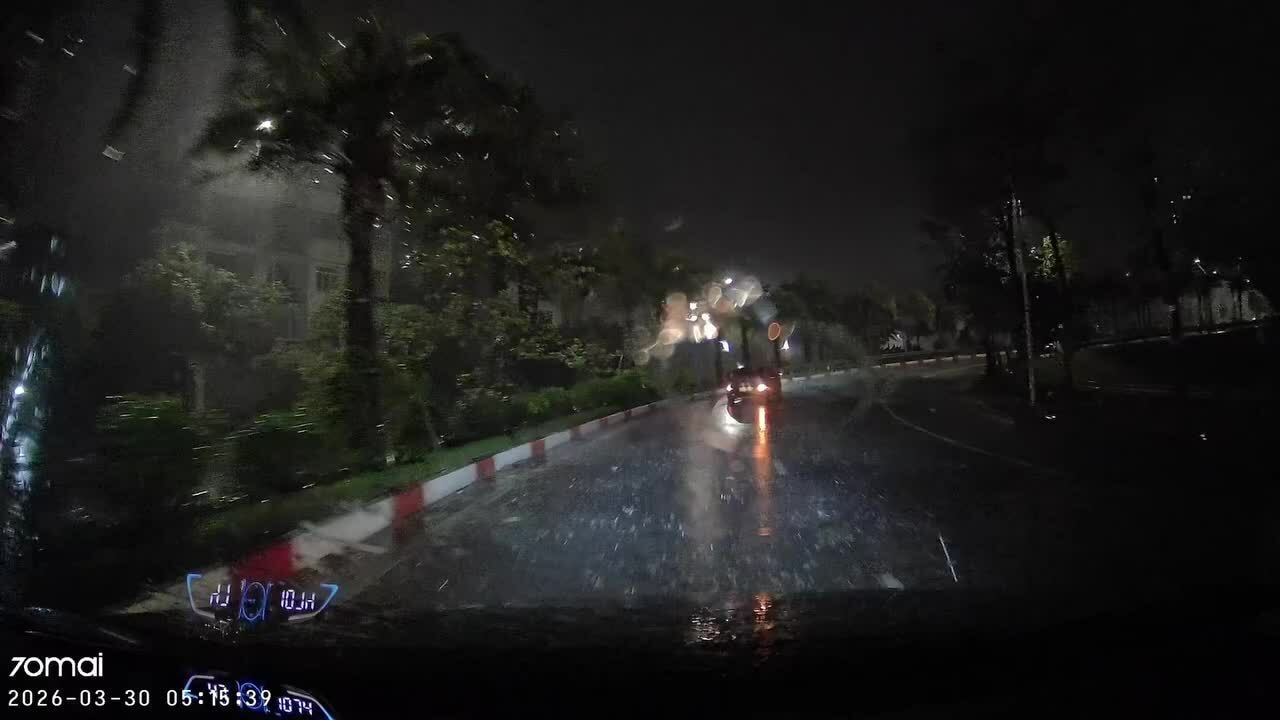 Hà Nội xuất hiện mưa đá