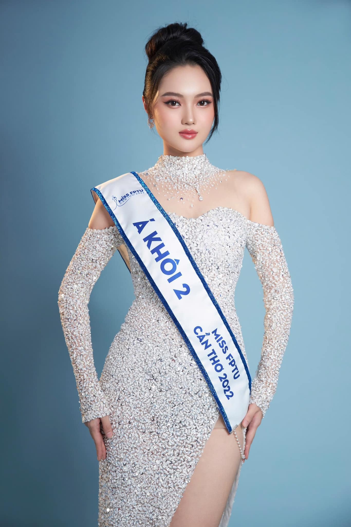 Nữ MC quê Cần Thơ vừa nhận giải tại Miss World Vietnam 2025 là ai?- Ảnh 7.