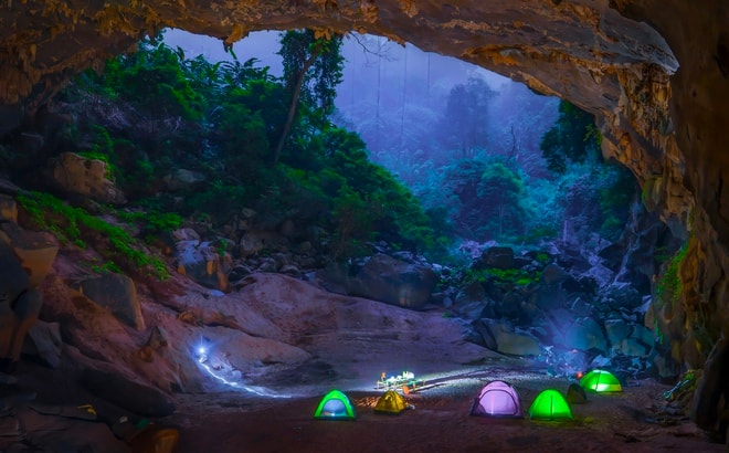 Bí ẩn hang động lưu dấu tích tộc người Arem và rừng cổ quý hiếm- Ảnh 11. Bí ẩn hang động lưu dấu tích tộc người Arem và rừng cổ quý hiếm- Ảnh 11.