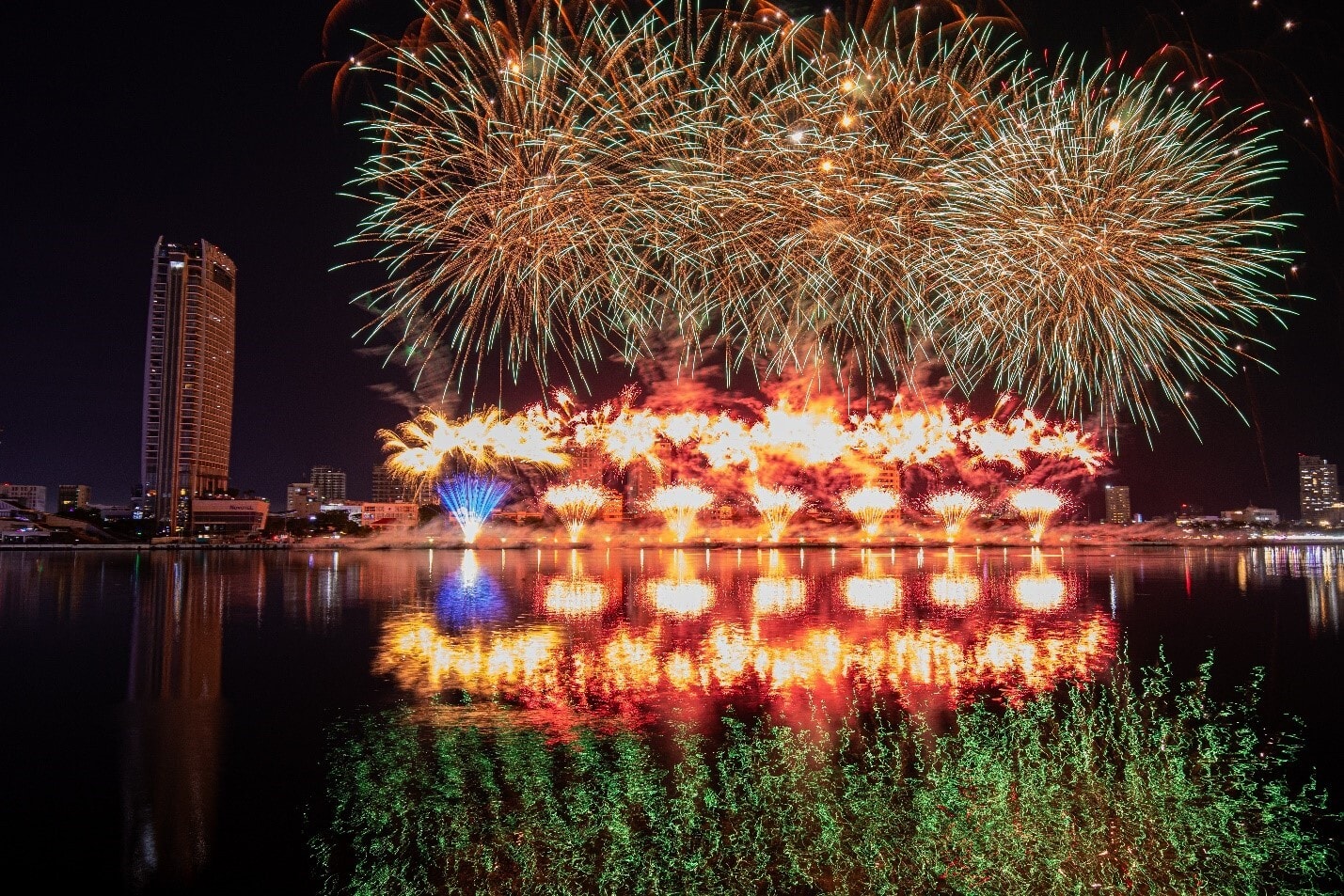 Lễ hội pháo hoa quốc tế Đà Nẵng (DIFF) sản phẩm văn hóa du lịch lâu đời và đặc sắc. (Ảnh: Ánh Dương)