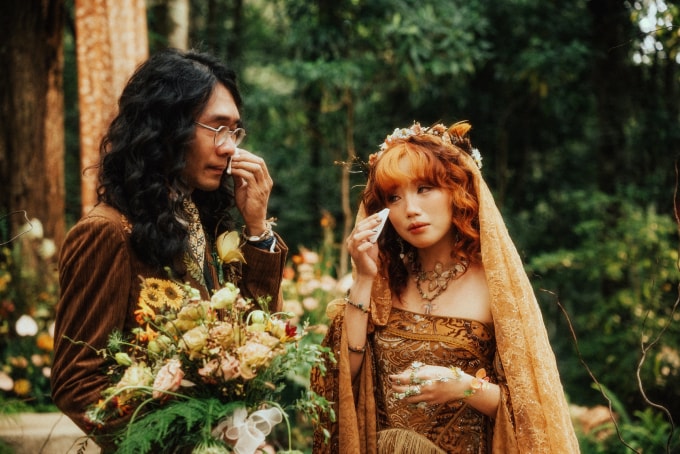 Chú rể Hữu Nhân và cô dâu Thảo Vy trong lễ cưới ở Đà Lạt ngày 20/3. Ảnh: Special 12th