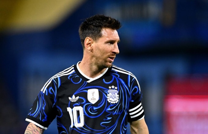 Messi chơi trận giao hữu Argentina 2-1 Mauritania hôm 27/3. Ảnh: Reuters