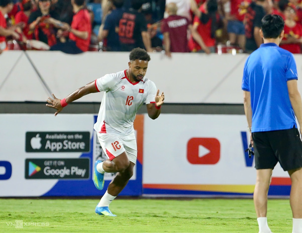 z7677389983491-6cc5a4efa3a7f77-2012-4975