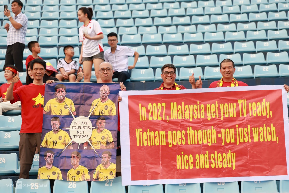 z7677390977964-5bce51ecdd1f6ce-1819-2201