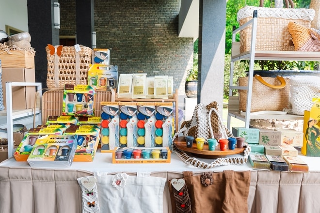 VIDEO: Lạ miệng với đặc sản từ chùm ngây và quả lê-ki-ma tại Lễ công bố Hàng Việt Nam Chất lượng cao - Ảnh 1.