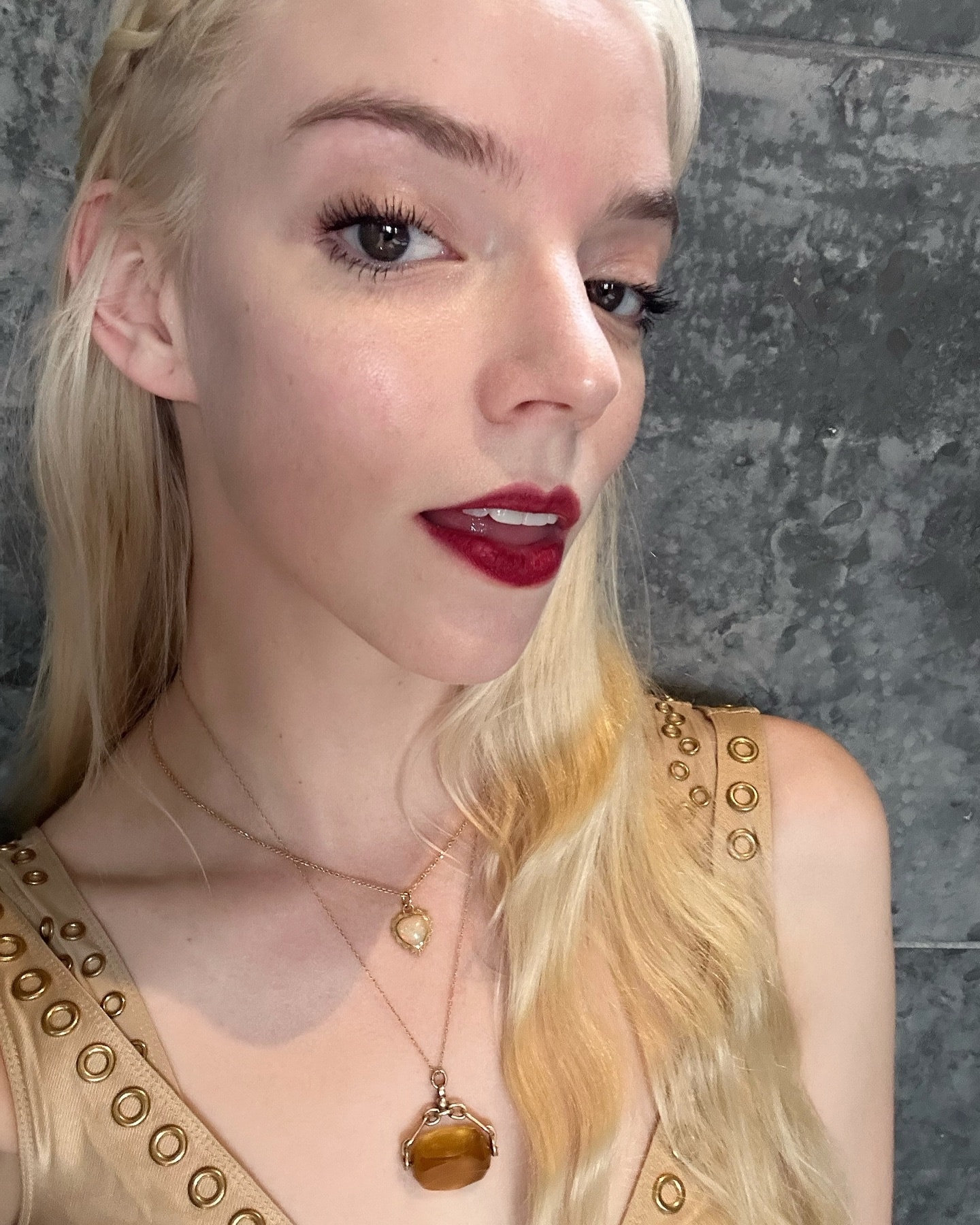 Anya Taylor-Joy anh 12