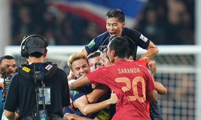 Thái Lan mừng chiến thắng trước Turkmenistan trên sân Rajamangala, thành phố Bangkok tối 31/3/2026. Ảnh: Changsuek