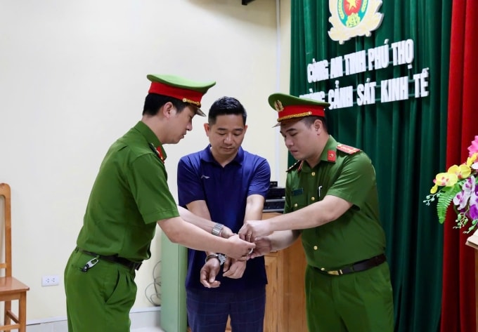 Công an bắt Lưu Văn Cường, khi phạm tội là cán bộ địa chính xã Ngọc Thanh, nay là lao động tự do. Ảnh: Công an cung cấp